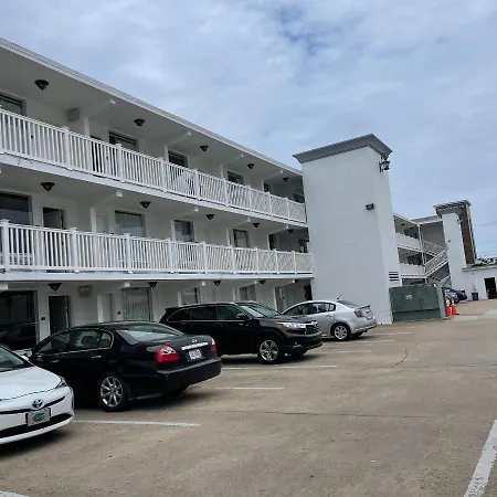 Oceans 2700 Hotel Virginia Beach Exterior photo